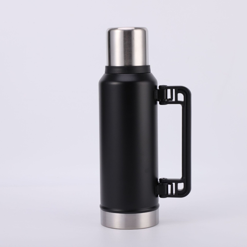 47oz stainless steel thermos jug front view – side handle design