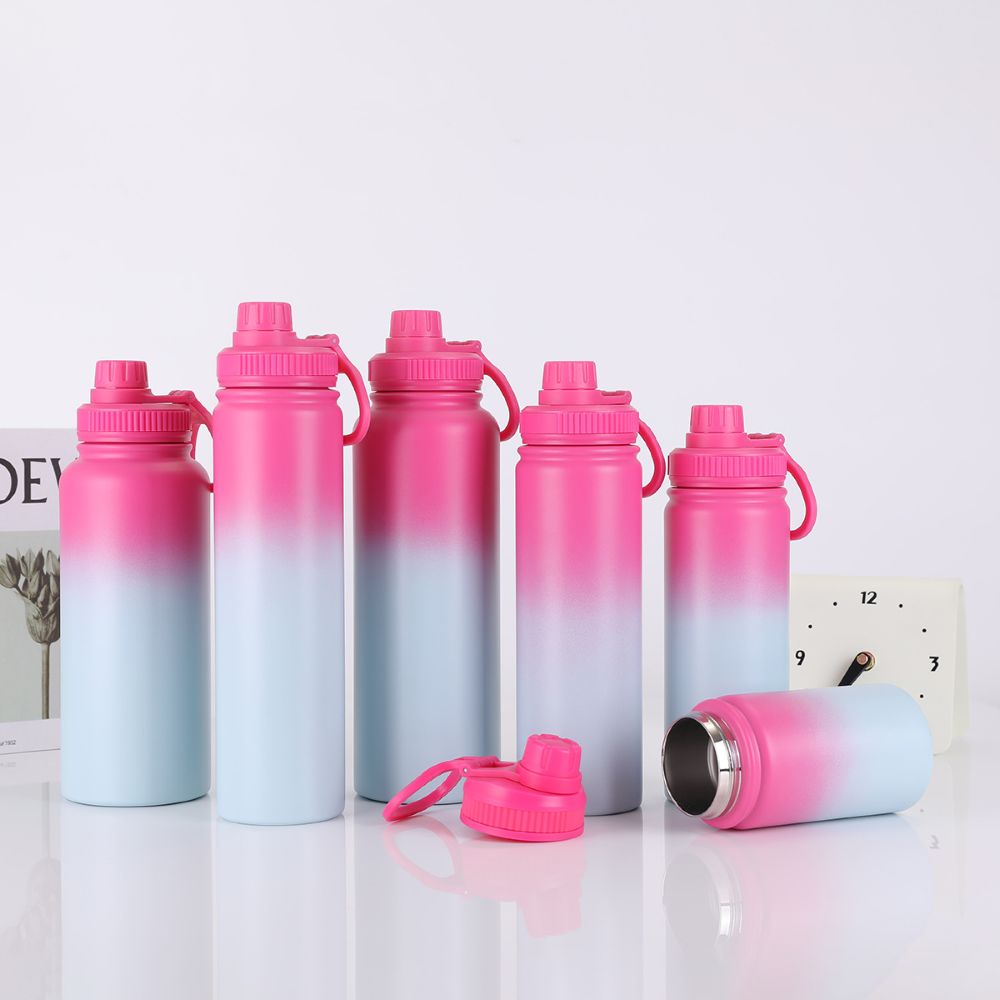 Multi-capacity gradient vacuum sports water bottles wholesale display