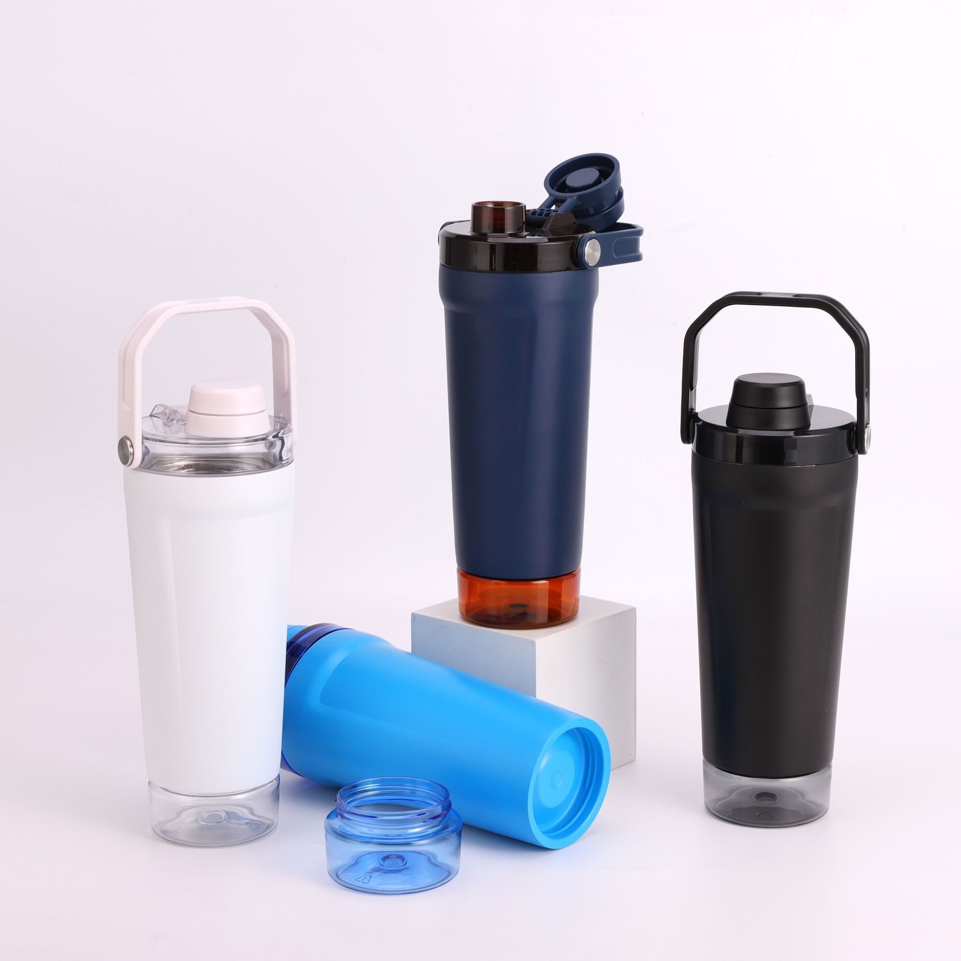 shaker bottle with detachable powder storage base open view
