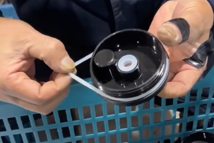 Lid injection molding