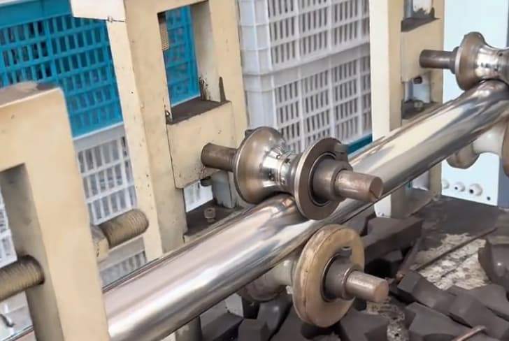 Material preparation for insulated bottles